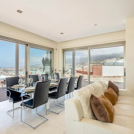Stunning Casa Bella Vista *