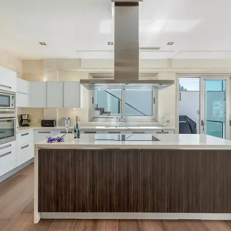 וילה Stunning Casa Bella Vista *